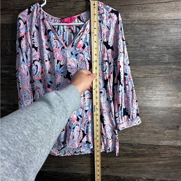 Lilly Pulitzer Pink and Blue Beach Graphic Blouse XS - Picture 5 of 10
